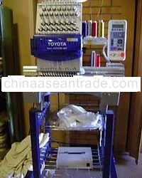 Embroidery Machine with digitizing software