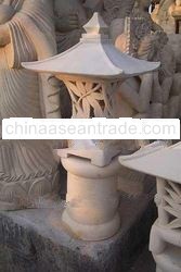 B044 Stone Lantern
