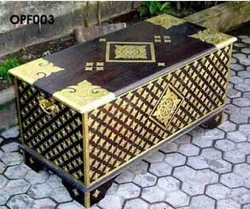 Inlay Chest