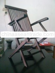TEAK OUT DOOR FOLDING CHAIR