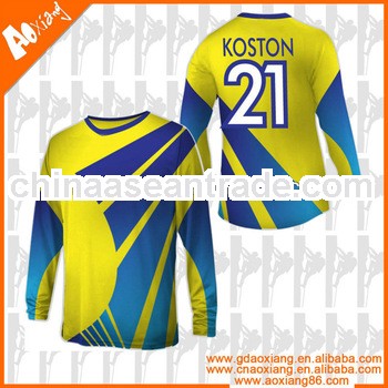 100%polyester made in guangzhou Dry fit soccer shirt
