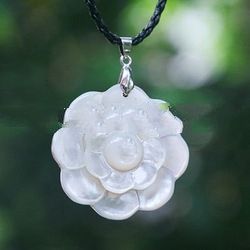 flower shell art carving