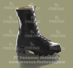 Moenus Advanced footwear