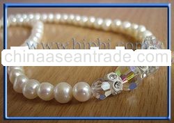 Pearl Necklace With Crystal