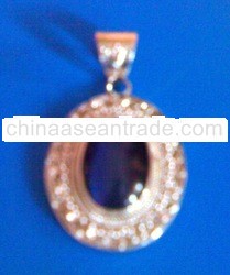 HANDICRAFT SILVER PENDANT NECKLACE