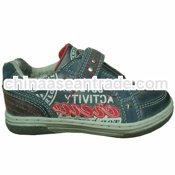 2012 Fashion and comfortable children sport shoes