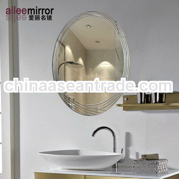2013Fashional designed bathroom mirror with clock