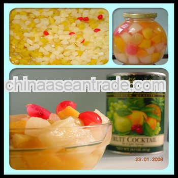 2013 Canned Fruits Cocktail