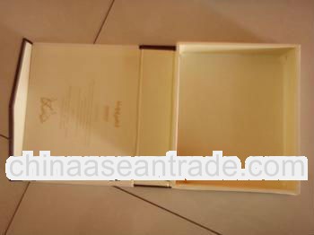 2013 Excellent and recycle gift rigid paper boxes