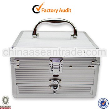 2013 Latest Beauty Aluminum Folding Vanity Case With Tray