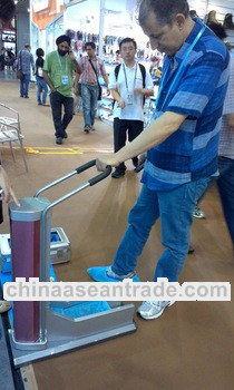 2013 Newest Automatic Shoe Cover Machine