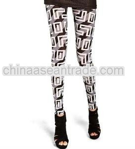 2013 SPRING SUMMER EUROPE STYLE HOT SALE LADY'S LEGGINGS CAPRIS