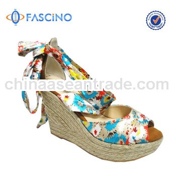 2013 The girls latest high heel sandals