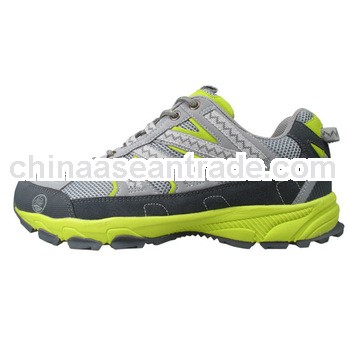 2013 fashion color hiking shoes men