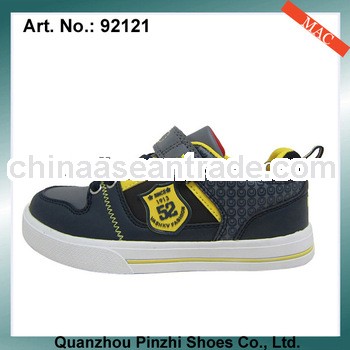 2013 lovely hot selling nude kids indoor shoes