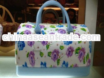 2013 wholesale and latest design top quality silicone handbags