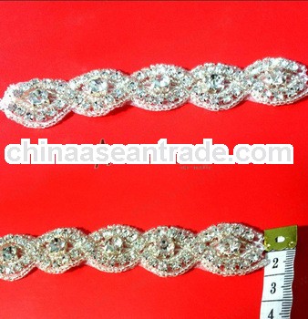 2014 Beautiful Silver wholesale crystal beaded belts