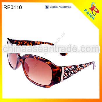 2014 Latest Fashion Plastic Rainbow Sunglasses For Women FDA CE OEM