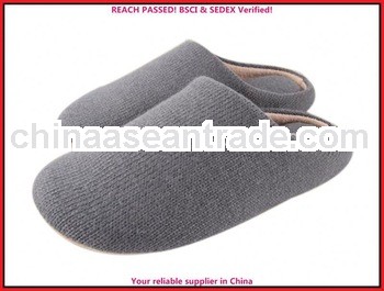 2014 fashion japanese indoor slippers REACH passed