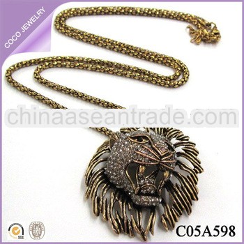 2014 new product rhinestone lion pendant costume jewelry