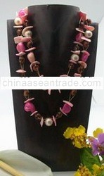 Bead with Shell Necklace