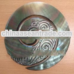 shell carving pendants