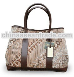 Gendis Parang (Brown)