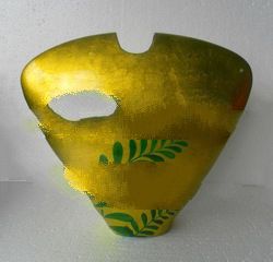 Lacquer vase, ceramic vase