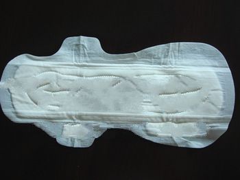 320mm night use sanitary napkin brands india