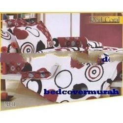 Majesty Red Coral bedcover