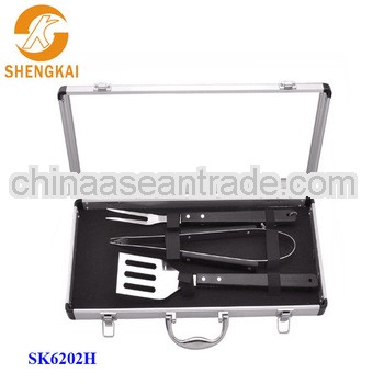3pcs stainless steel high quality bbq set with aluminium case