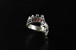 Garnet silver jewelry ring