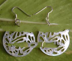 seahel earring carving combine with silver 925 holder art plate