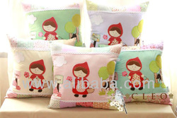 Cute Cloe Pillow Case 45x45cm