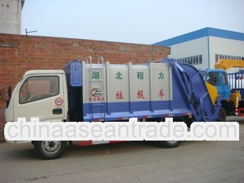 4x2 95Hp hydraulic garbage compactor truck