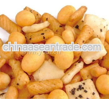 50% Rice crackers and 50% coated peanuts mix Nut Cracker