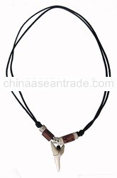 Mako Shark tooth Necklace