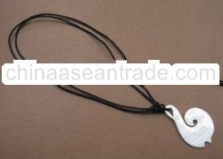 Carving Sea Shell Beach Necklace