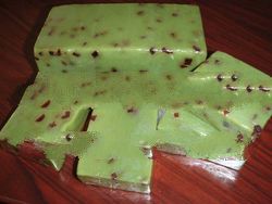 Natural & Handmade Hugs Bath Soaps, Bath Products