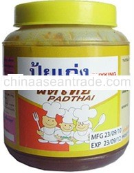 Pad Thai Sauce more delicious and easier with one spoon.