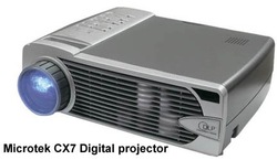 Microtek Digital Projector