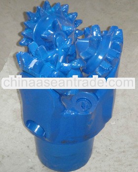 9 1/2, 9 5/8,9 3/4, 9 7/8 Steel tooth with metal or rubber seal