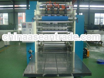Automatic Z-fold facial tissue machine