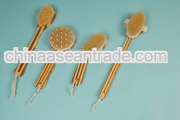 BAMBOO BRUSH EXFOLIATING BRUSH