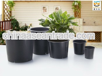 Black 10 gallon garden pot