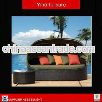 Black Lounge Round Bed with Canopy and Side Table RB128