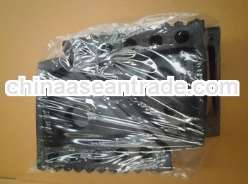 Black Rubber Wheel Chock In Portable Use