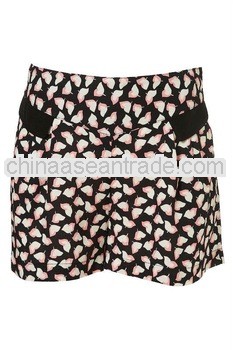 Black Tulip Print Shorts