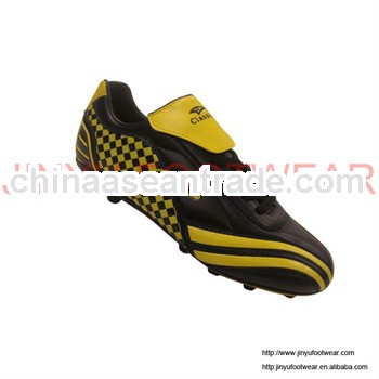Bladed Rubber studs high quality soccer shoe