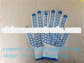 Bleach white pvc dotted hand gloves